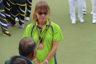 Midori receiving her Bronze Medal